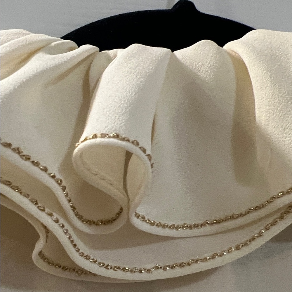 St. John Ivory Blouse with Tie Neck - Picture 7 of 10